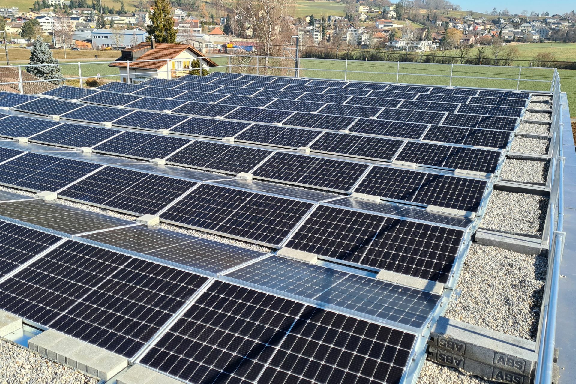 119-kWp-PV-Anlage 
für Gewerbebetrieb